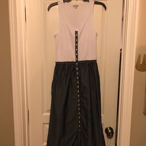 GAP button down white tank/chambray skirt dress